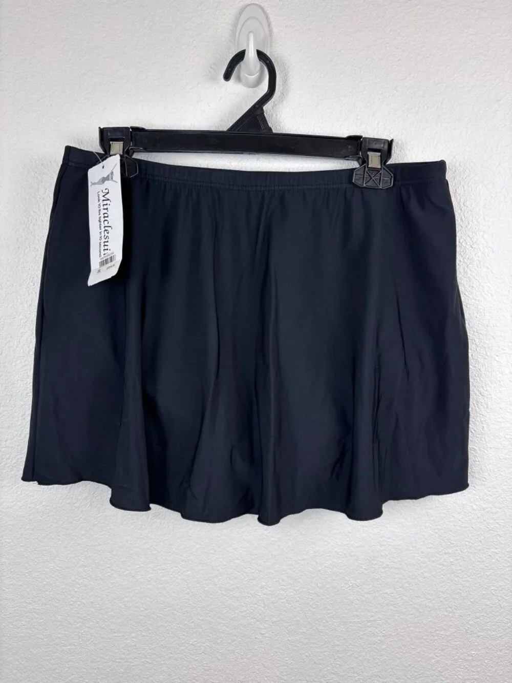 MiracleSuit women's 16 black skirted bottoms swim skirt slimming modest swimwear